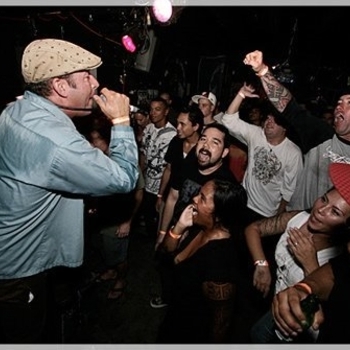 Go Jimmy Go - Tropical Christmas (Из рекламы Мегафон)