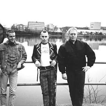 The Guttersnipes - They're Telling Me!