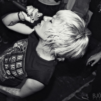 Glasses - I Laugh Blood (Glasses 2009)