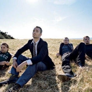 Артист Grand Avenue