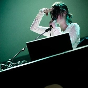 Gustav - solo_na_barabanah