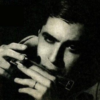 Hugo Díaz - Fumando espero