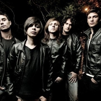 Hopes Die Last - Here Comes Nero