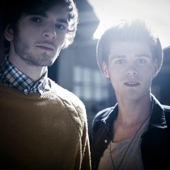 Hudson Taylor - Chasing Rubies (Мелодия из фильма "Гостья / The Host")