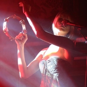 Hollywood, Mon Amour - Reality (feat. Nancy Danino)