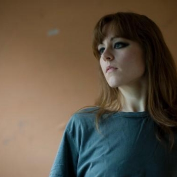 Hannah Peel - Tainted Love