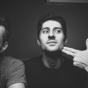 Heavy English - 21 Flights (ОСТ из сериала "Милые обманщицы" / "Pretty Little Liars") (5 сезон, 2 серия)