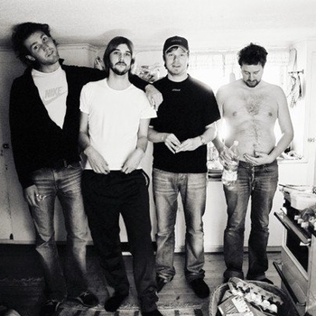 Артист Hyacinth House