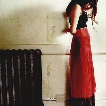 Артист Hope Sandoval