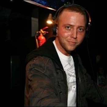 Hypasonic - Get A Way (Squad-E Remix)