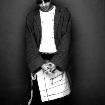 Ea Akilat, Howie B. - Hold You Close