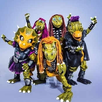 Hevisaurus - Kapteeni Koukku -When Johnny Comes Marching Home-