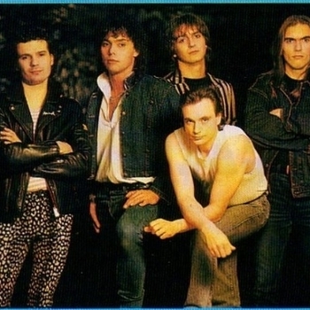 Helicon - Hiding In The Shadows