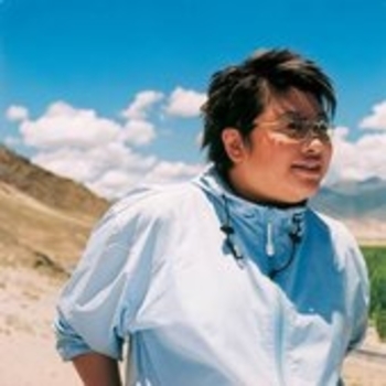 Han Hong - Ling Xi Yi Dong (L.O.R.D.: Legend of Ravaging Dynasties Theme Song)