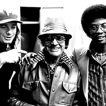 Herbie Hancock with jaco pastorius - Jaco Bass Solo