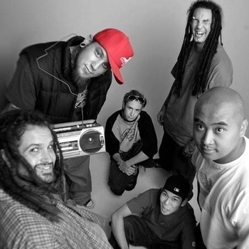 Insolence - Poison Well (Саундтрек из фильма "Гонщик / Driven")