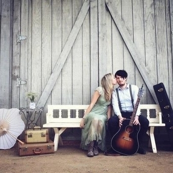 Imperial Mammoth - You Wake Me Up