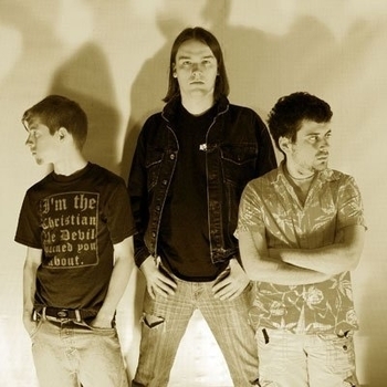 IR - B.O.S.S. /www.7sky.kg/