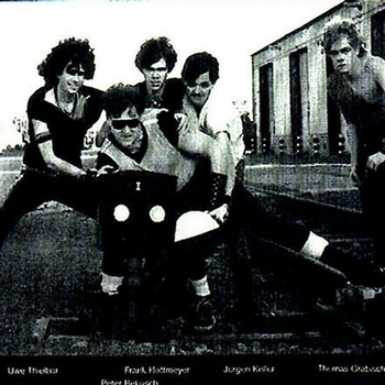 SoniX, Invader ! - The Roof Is On Fire (Invader ! Remix)