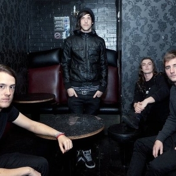 Idiom - King of Your Own Throne