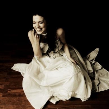 Артист Jenni Vartiainen