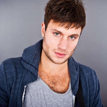 Jamie Scott - Unbreakable [6 сезон, 6 серия] (саундтрек из сериала ''Дневники Вампира'' / "The Vampire Diaries")