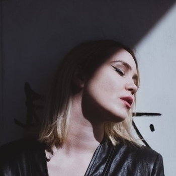 Артист Julia Vero