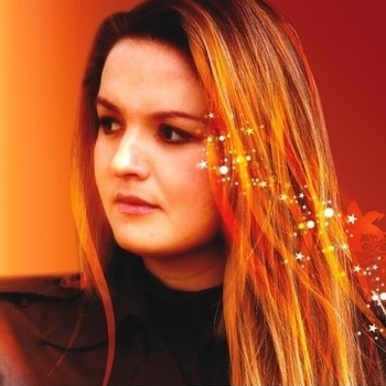 Jülide Özçelik - Kimse Bilmez