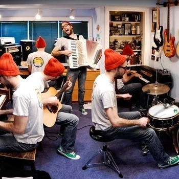 Jack Conte - Dance of the Sugar Plum Fairy