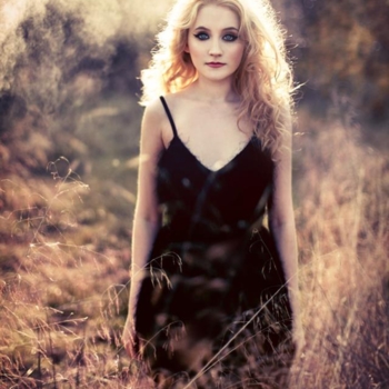 Janet Devlin - I Don't Wanna Miss A Thing