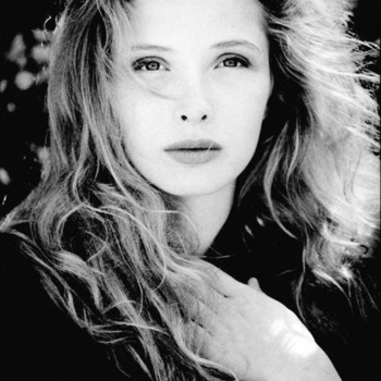 Julie Delpy - Time to Wake Up
