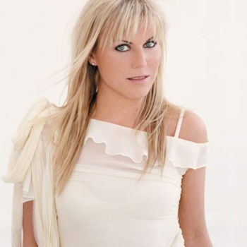 Josefin Nilsson - Now You See Him, Now You Don't