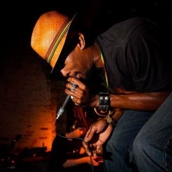 Lee "Scratch" Perry and Subatomic Sound System, Screechy Dan, Jahdan Blakkamoore - Chase The Devil (Super Ape Returns To Conquer 2017)