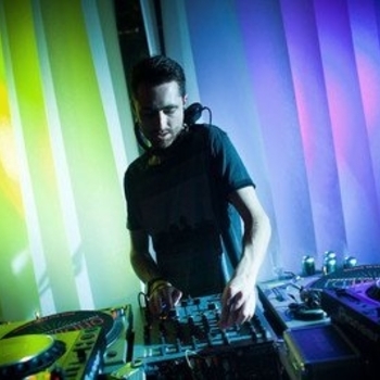 Jozif - under the thumb feat. jenny jones