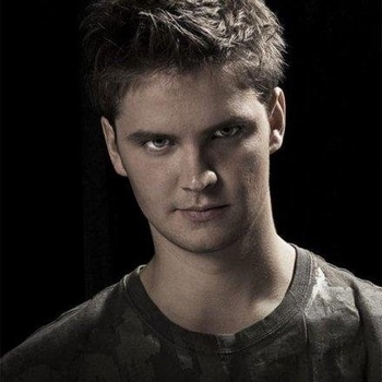 Jonas Stenberg - Emo Dist (Wezz Devall Mix)