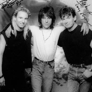 Jeff Beck With Terry Bozzio And Tony Hymas - Behind the Veil