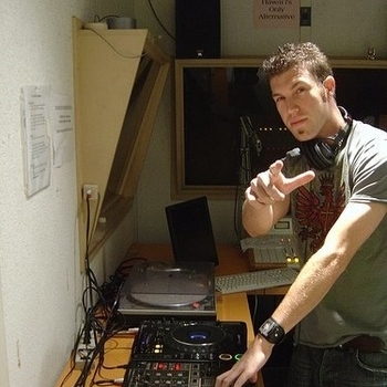 Justin Michael - Young Forever feat. Phillip LaRue (Original Extended Mix)