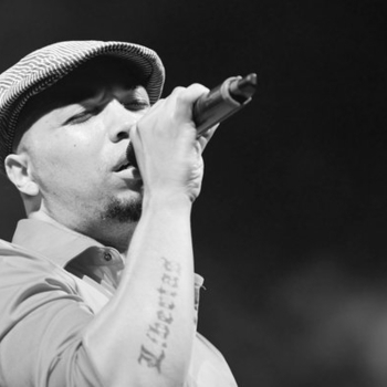 Calo Pascoal Ft. Johnny Ramos - Quem é Homen Aqui