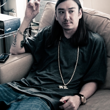 Kid Cudi - Rollin (Remix) (feat. Jackie Chain)