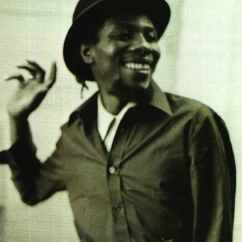 Jah Lion - Dread Ina Jamdong