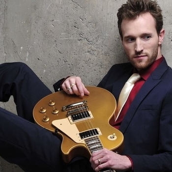 JW-Jones - How Many Hearts