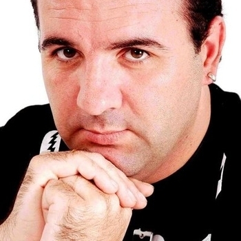 Juan Martinez and Alberto Merino feat Juan Martinez - No Me Seas Guerrera (Club Mix)