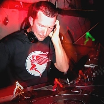 Артист Jon Bishop