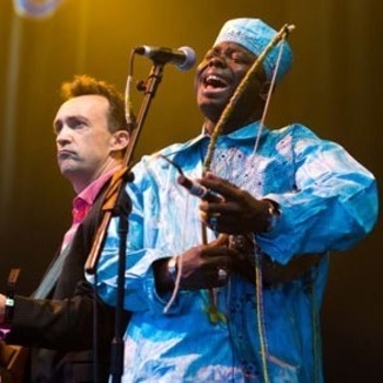 Justin Adams & Juldeh Camara - Ya Ta Kaaya