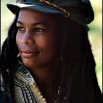 Артист Judy Mowatt