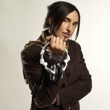 Johnny Dynell - Jam Hot (Rhumba Rock)