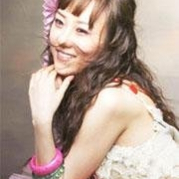 Jang Yoon Jung - 와락 부비부비