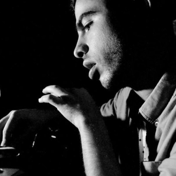 Robin Hannibal & Jullian Gomes - I Need Your Love