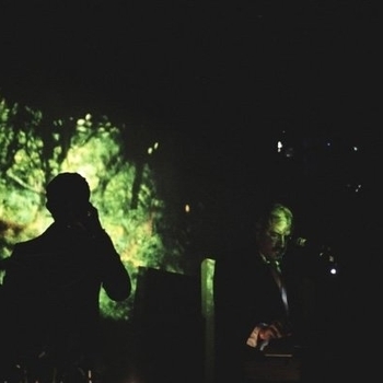 Jerusalem in My Heart - Koll Lil-Mali7ati fi Al-Khimar Al-Aswadi (Speak of the Woman in the Black Robe)