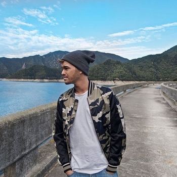 James Stefano - She Rocks (DRM & Tkay Bootleg)